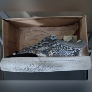 Vintage Havana Sneakers